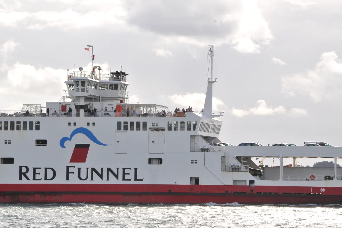 ferrys-f003-calais-1200.webp