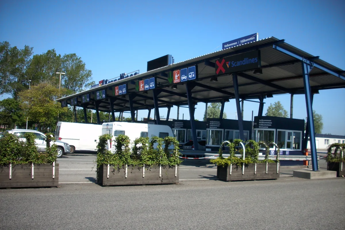 Scandlines-Abfertigung im Fährhafen Puttgarden