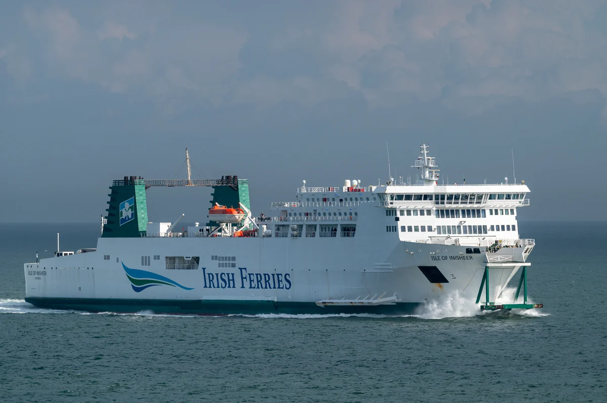 Irish-Ferries-Fähre Isle of Inisheer vor Dover