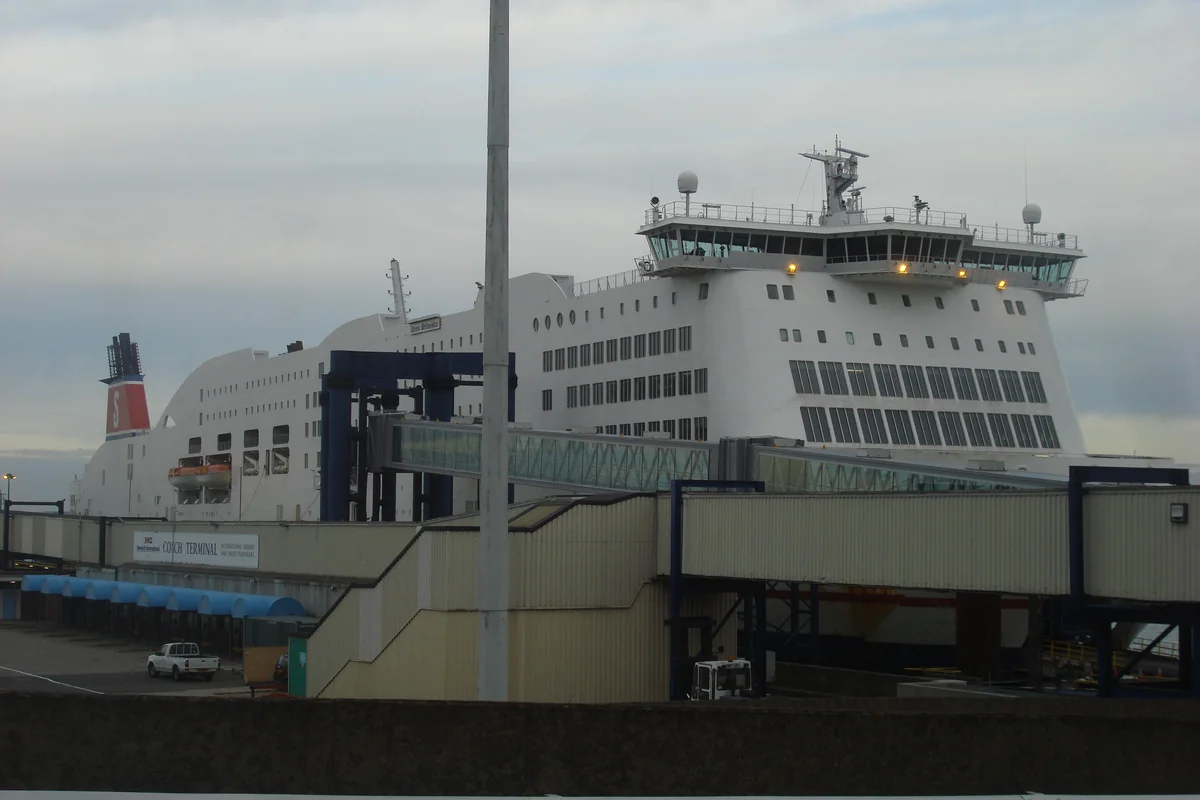 Stena Britannica am Fährterminal von Harwich